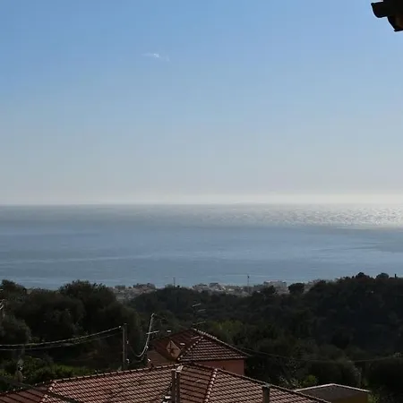 Family House With Amazing View * Alassio